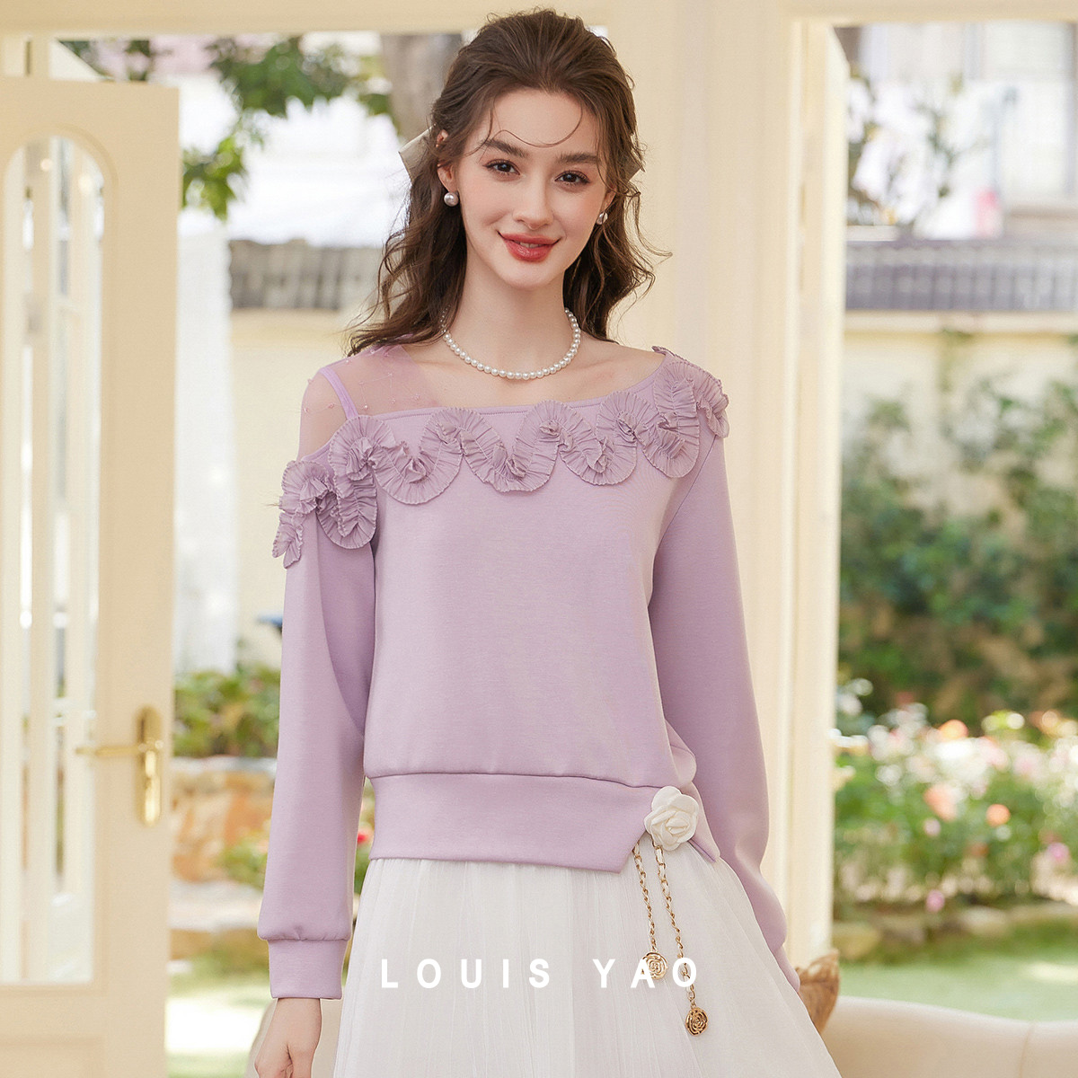 LOUIS YAO Sweet Irregular Neck - Plant Parent Hoodie ulasan dan harga