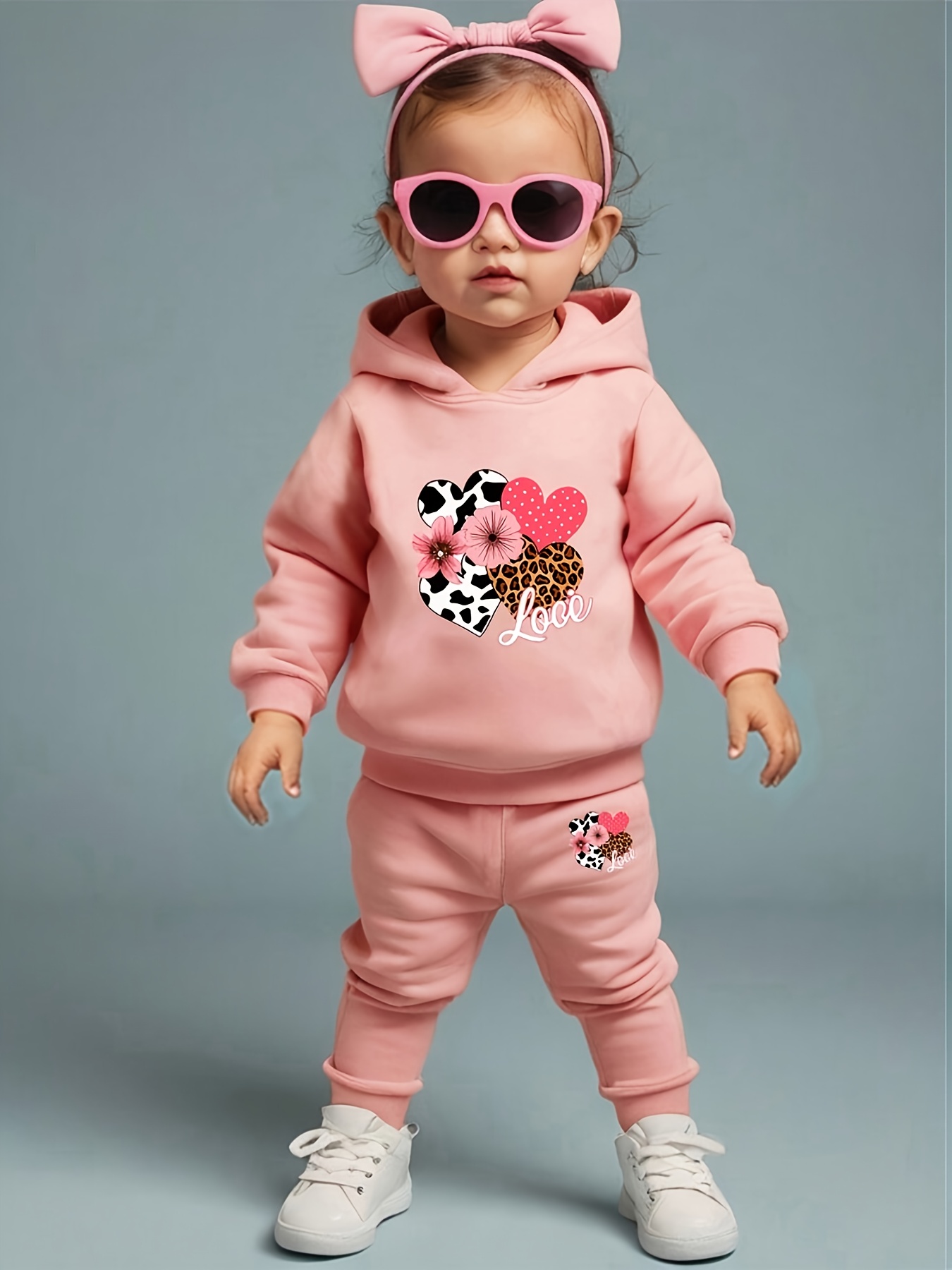Baby Girl Love Love Flower Pat - Plant Parent Hoodie ulasan dan harga